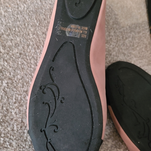 Bundle of Vintage Style Heels/Flats (EUC)! - Picture 13 of 13